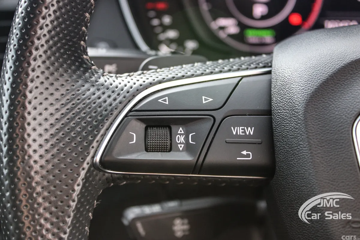 Audi Q5 SUV, Diesel, 2019, Blue