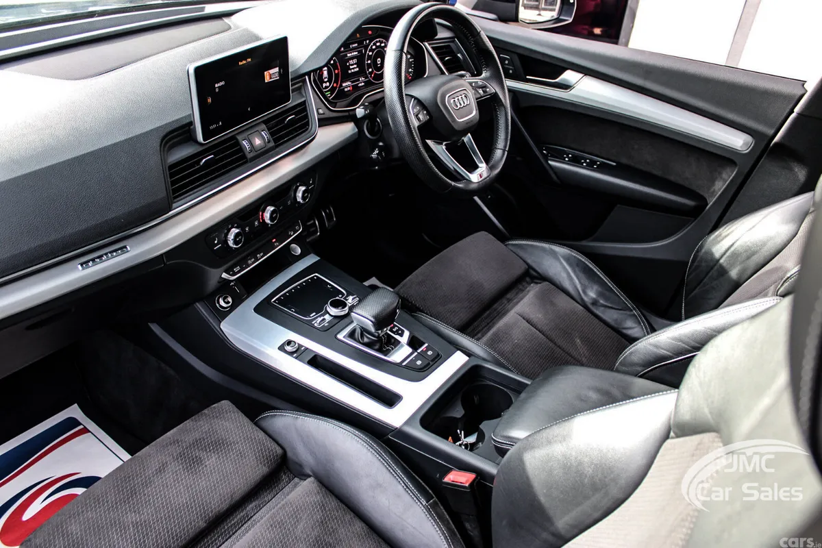 Audi Q5 SUV, Diesel, 2019, Blue
