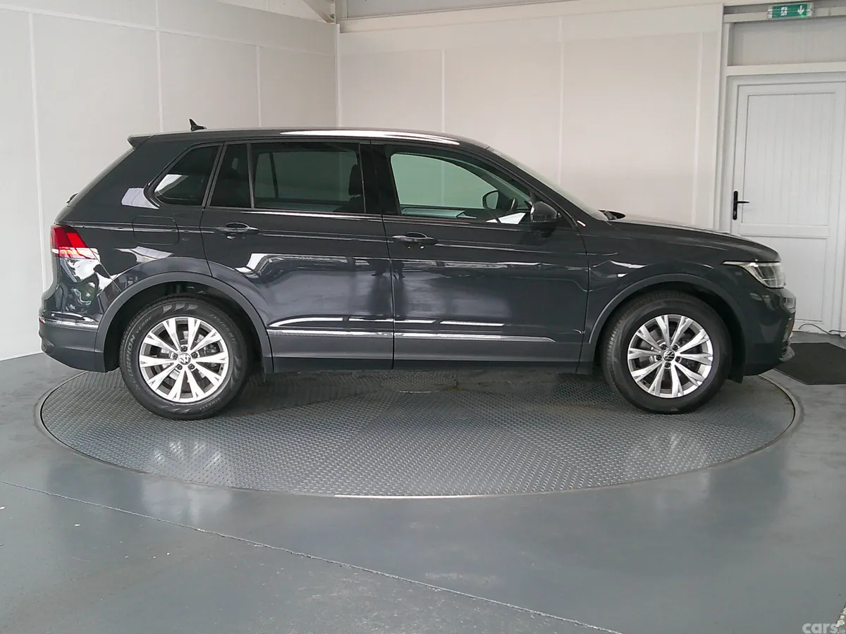 Volkswagen Tiguan SUV, Diesel, 2021, Grey