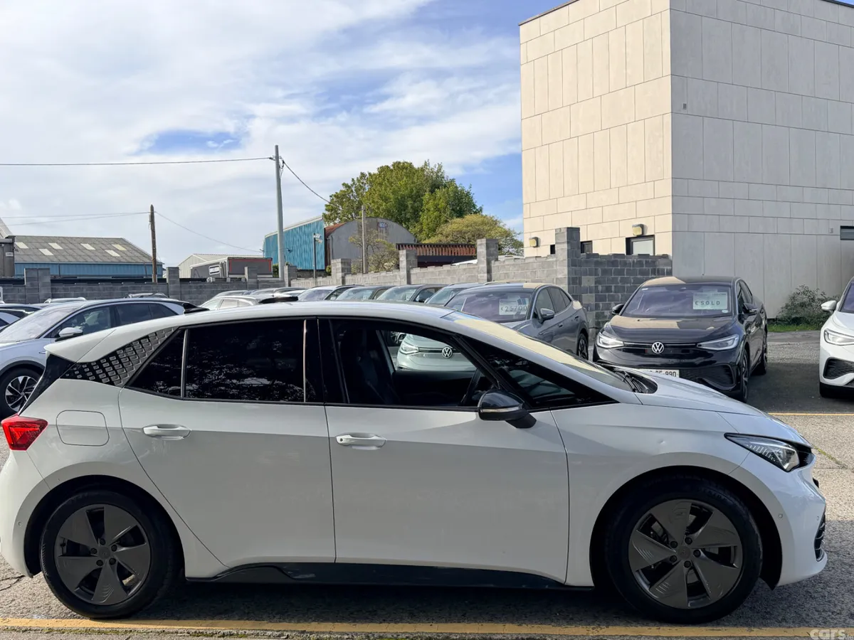 Cupra Born Estate, Electric, 2023, White