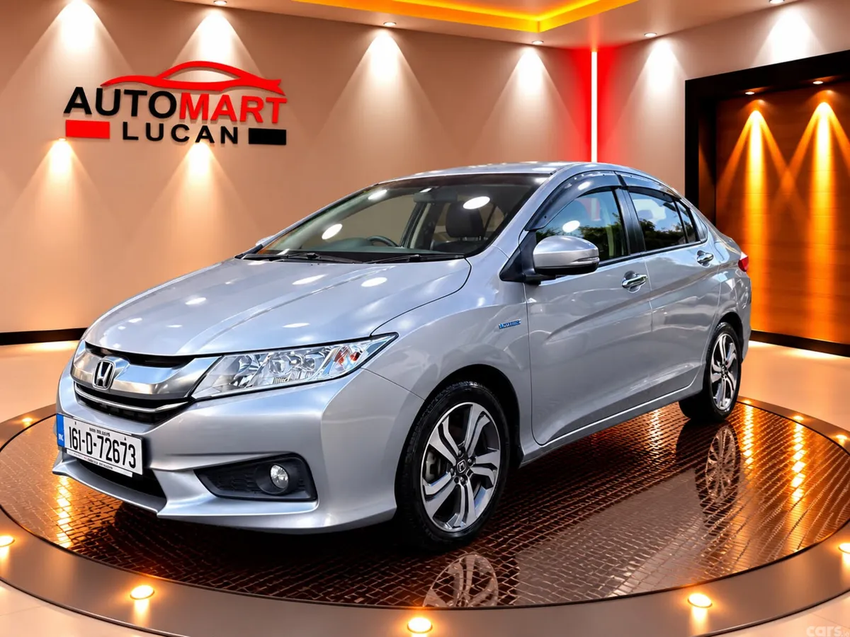 Honda Grace Saloon, Petrol Hybrid, 2016, Silver