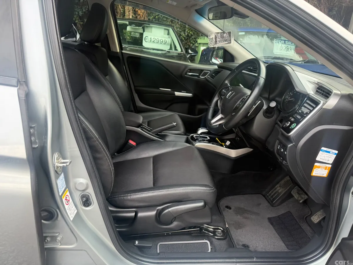 Honda Grace Saloon, Petrol Hybrid, 2016, Silver
