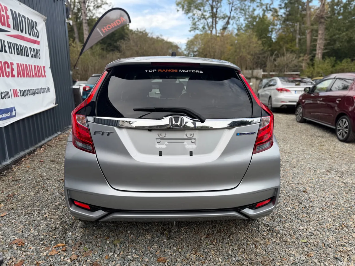 Honda Fit Hatchback, Petrol Hybrid, 2019, Grey