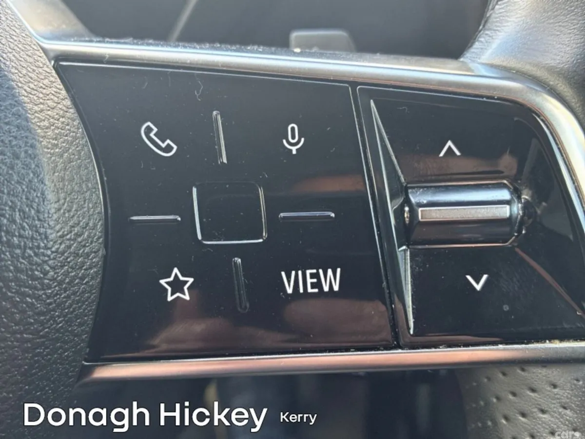 Renault Megane Hatchback, Electric, 2023, Grey