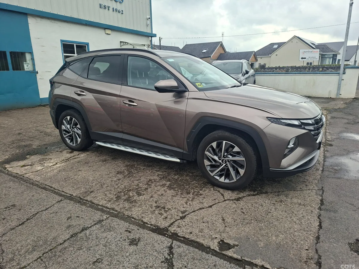 Hyundai Tucson SUV, Diesel, 2022, Brown