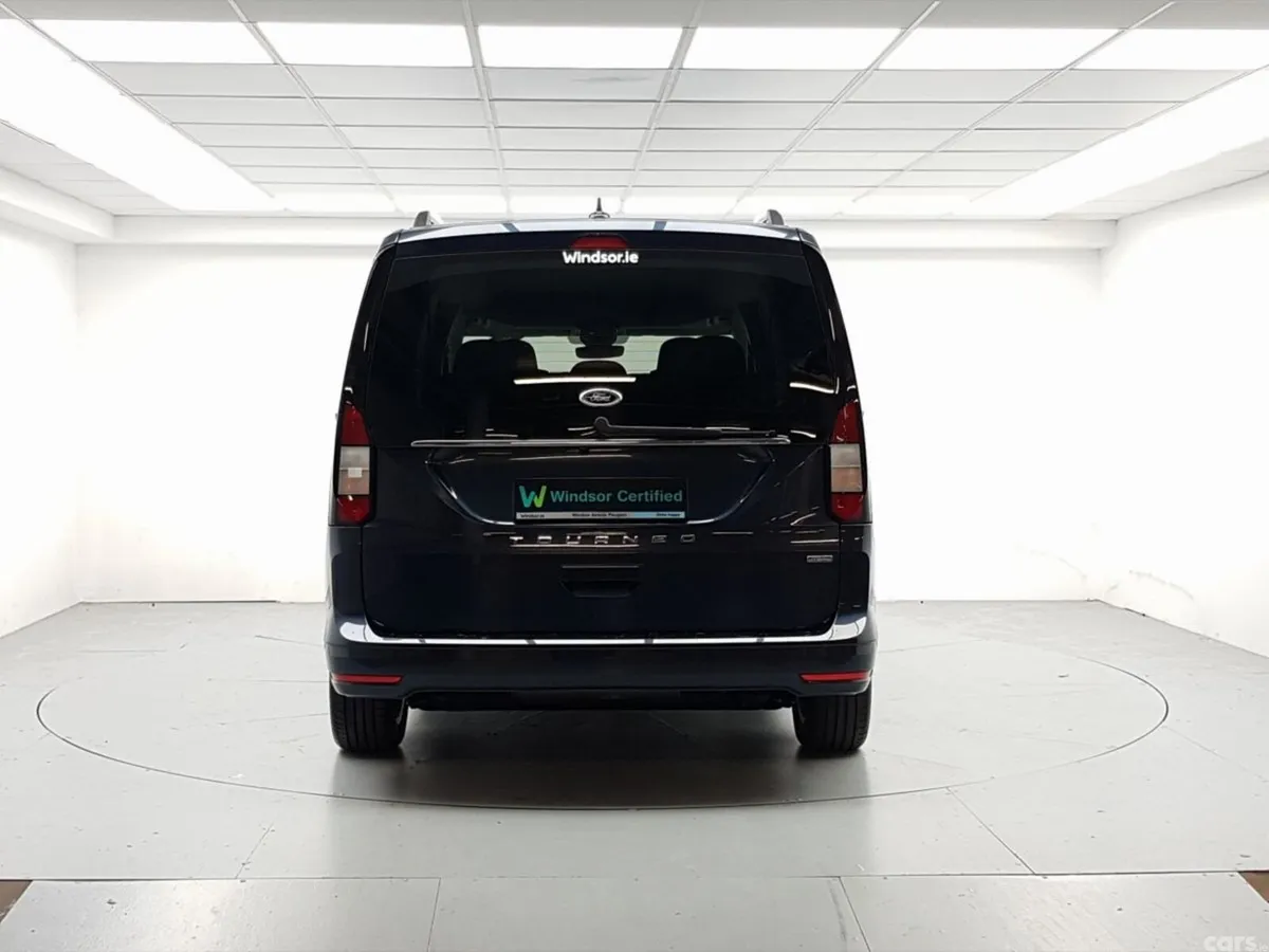 Ford Tourneo MPV, Petrol Plug-in Hybrid, 2025, Blue