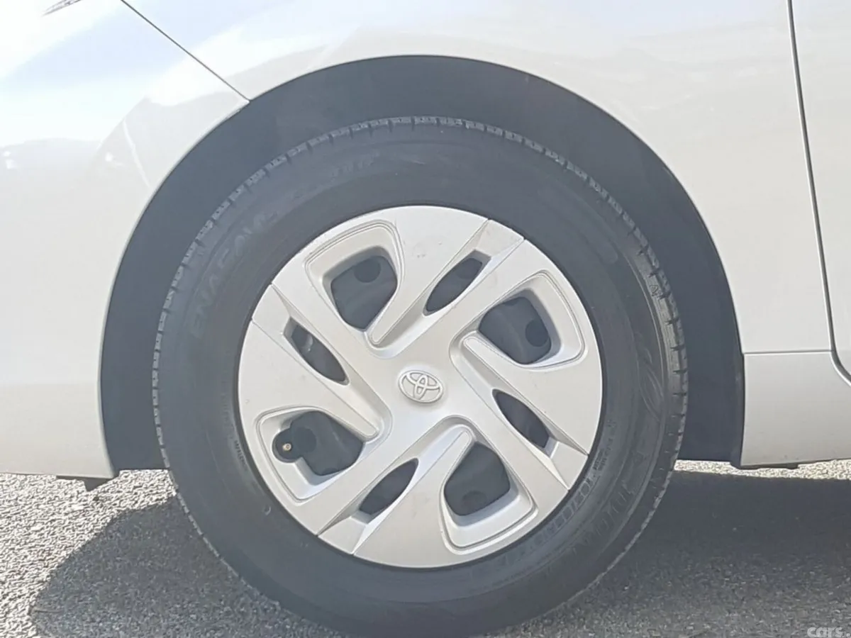 Toyota Aqua Hatchback, Petrol, 2024, White