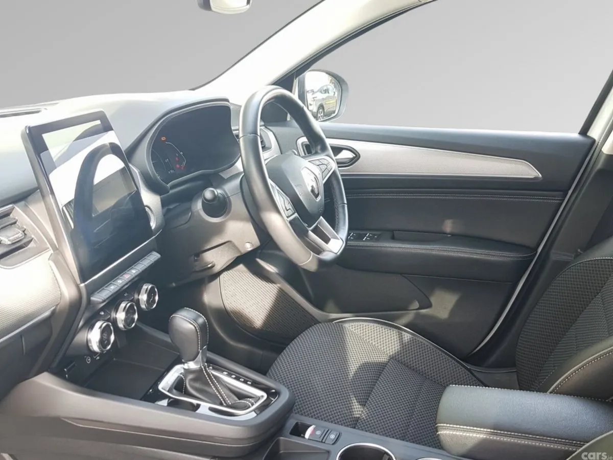 Renault Arkana SUV, Petrol, 2022, White
