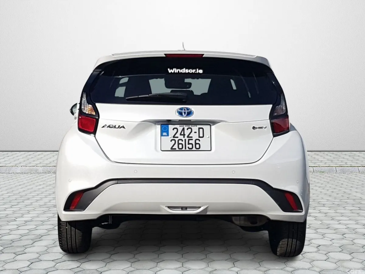 Toyota Aqua Hatchback, Petrol, 2024, White