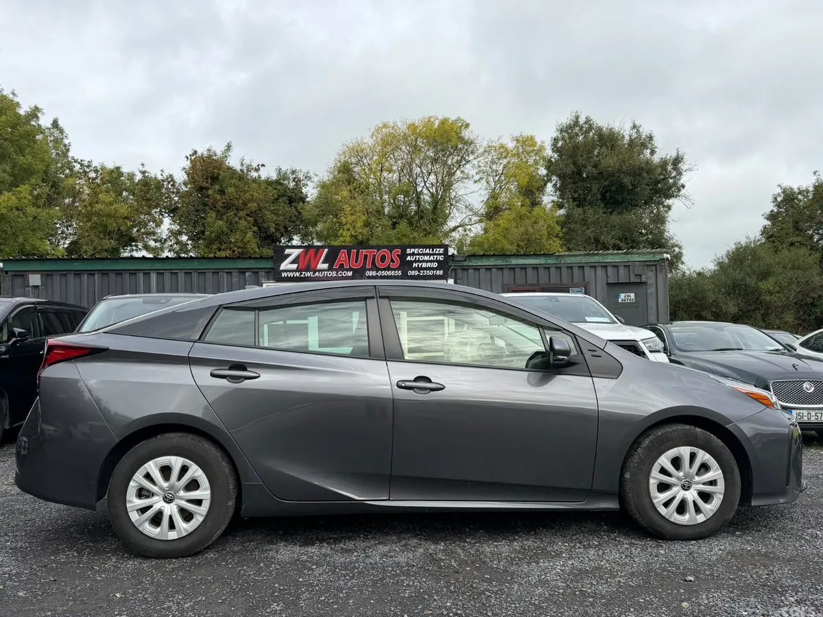 Toyota Prius Hatchback, Petrol Hybrid, 2020, Grey
