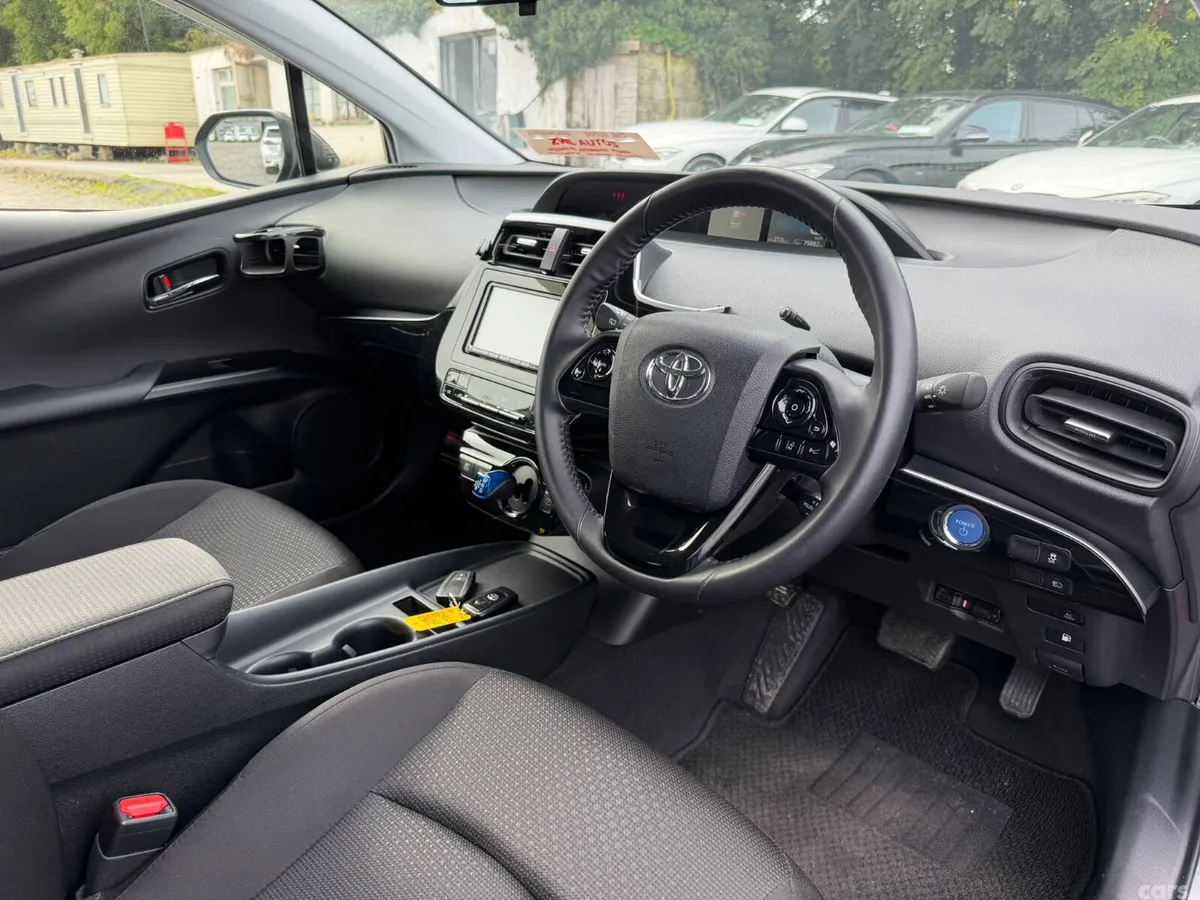Toyota Prius Hatchback, Petrol Hybrid, 2020, Grey