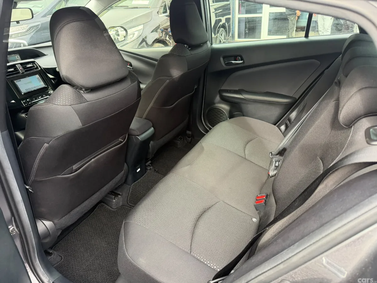 Toyota Prius Hatchback, Petrol Hybrid, 2020, Grey