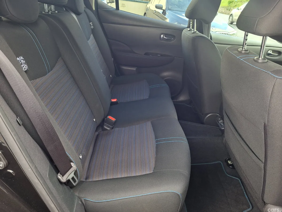 Nissan Leaf Hatchback, Electric, 2022, Black