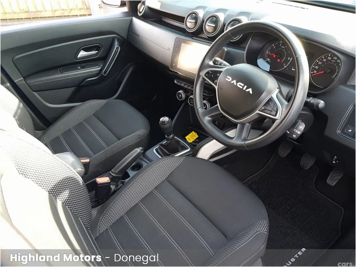Dacia Duster SUV, Diesel, 2023, Blue