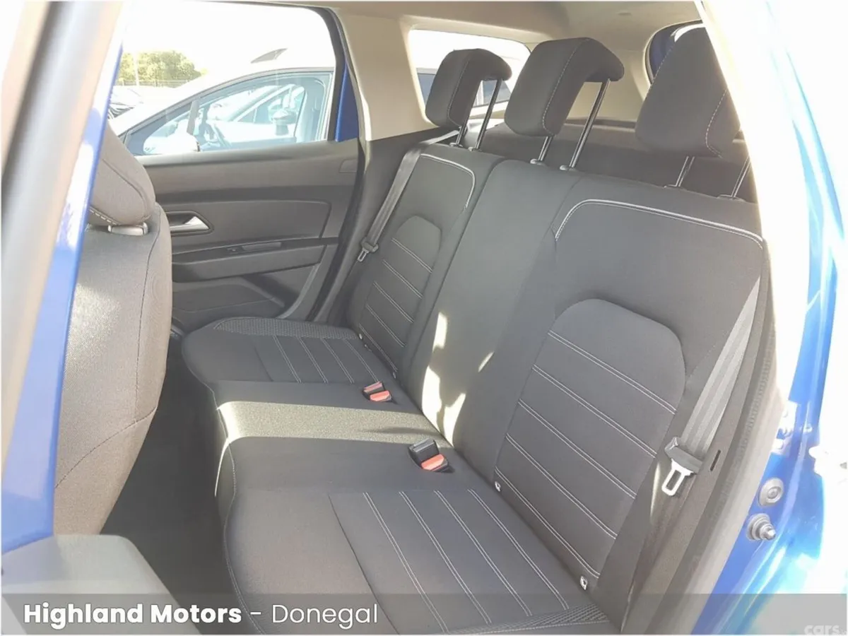Dacia Duster SUV, Diesel, 2023, Blue