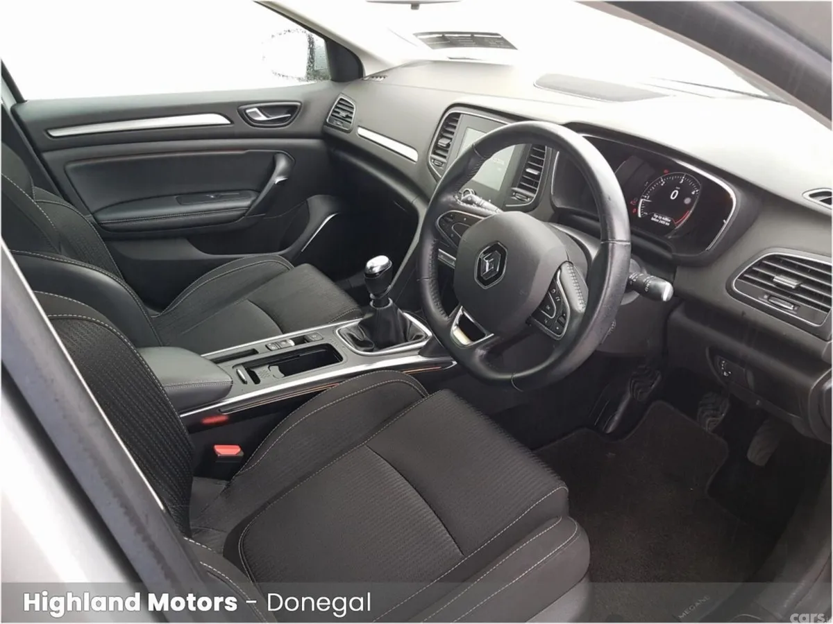Renault Megane Hatchback, Diesel, 2020, Grey