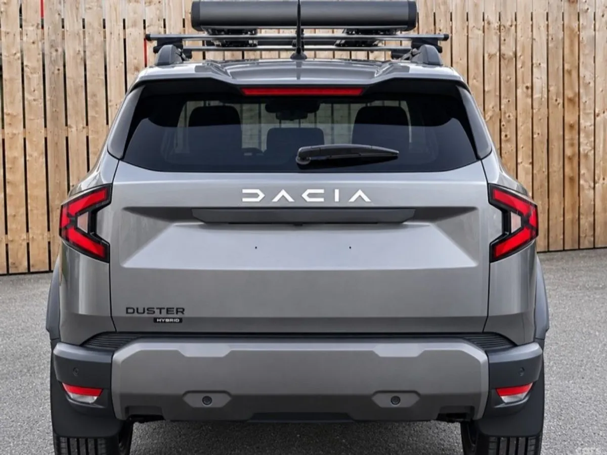 Dacia Duster SUV, Petrol Hybrid, 2026, Grey