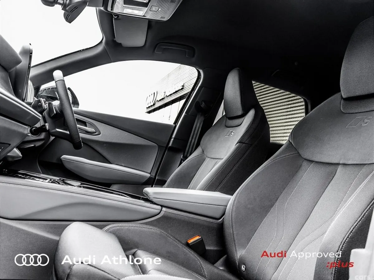 Audi Q3 SUV, Petrol, 2025, Grey