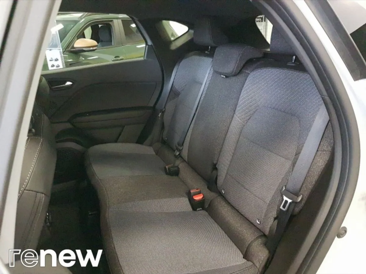 Renault Captur Hatchback, Petrol, 2026, Grey