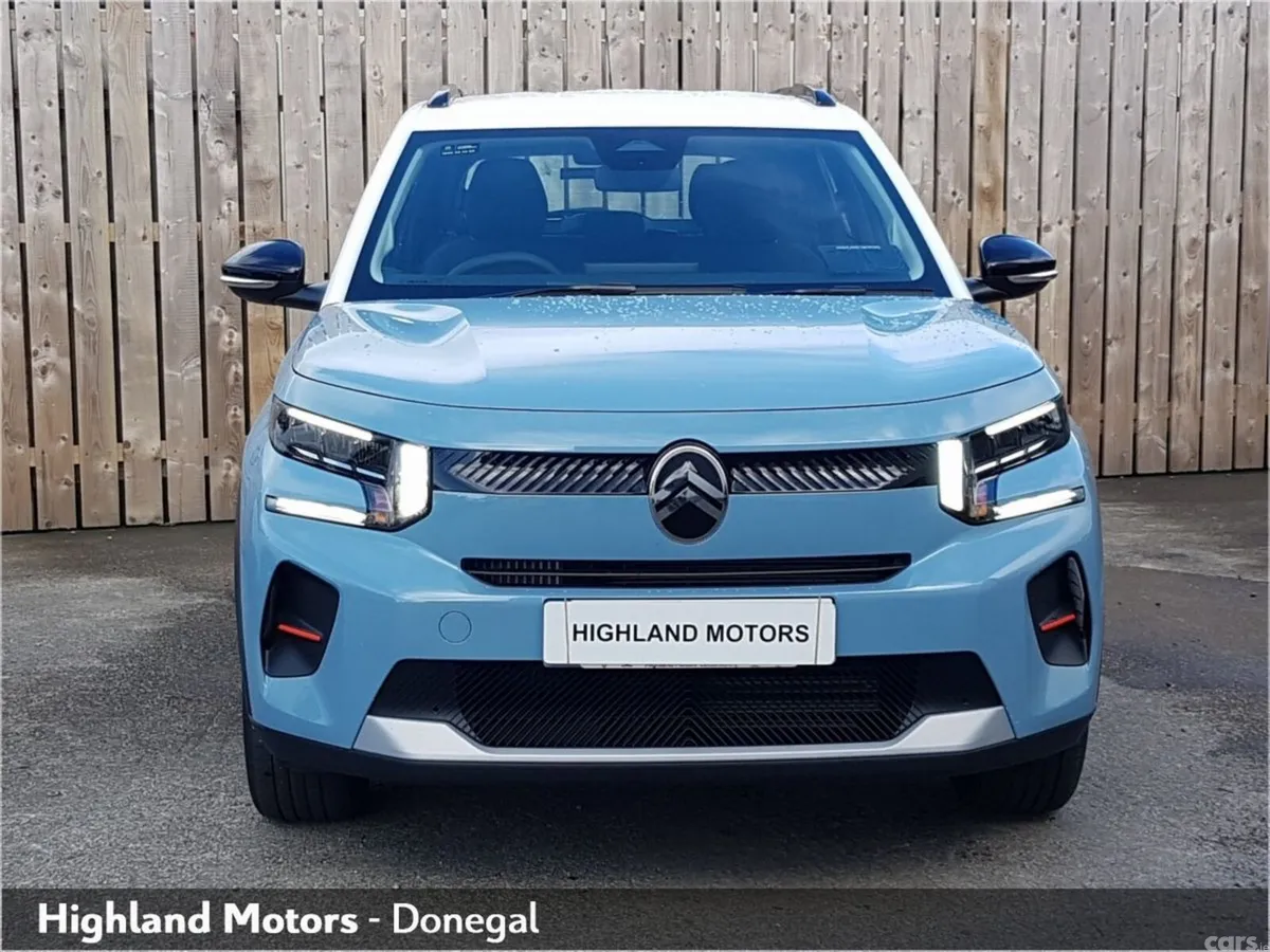 Citroen C3 Hatchback, Petrol, 2026, Blue