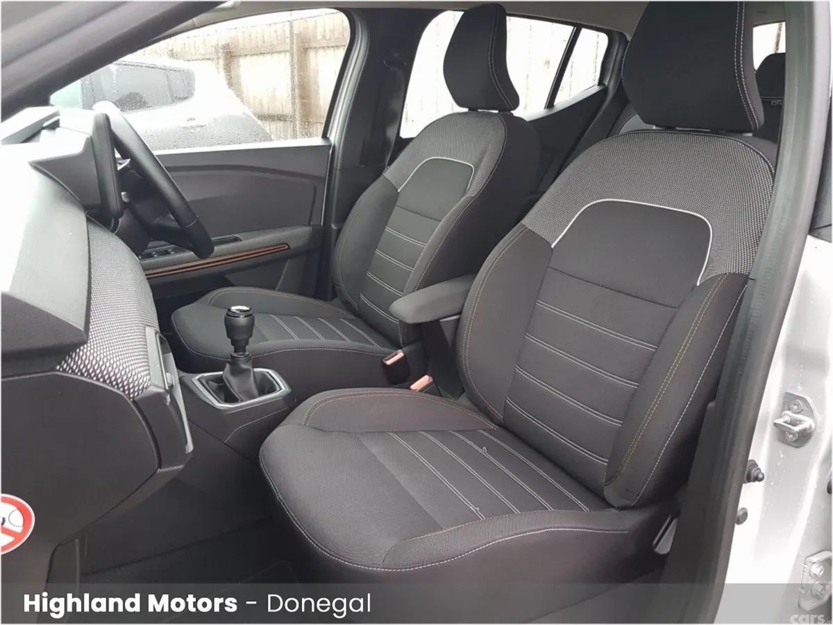 Dacia Sandero Stepway Hatchback, Petrol, 2023, Grey