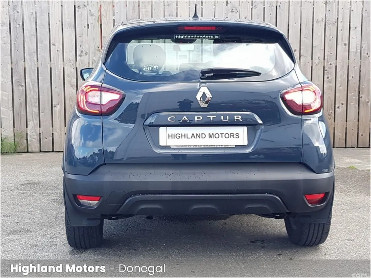 Renault Captur Hatchback, Diesel, 2018, Blue