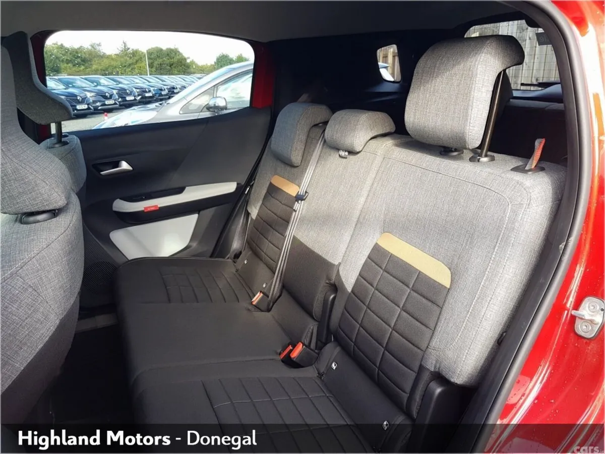 Citroen C3 Aircross MPV, Petrol Hybrid, 2026, Red