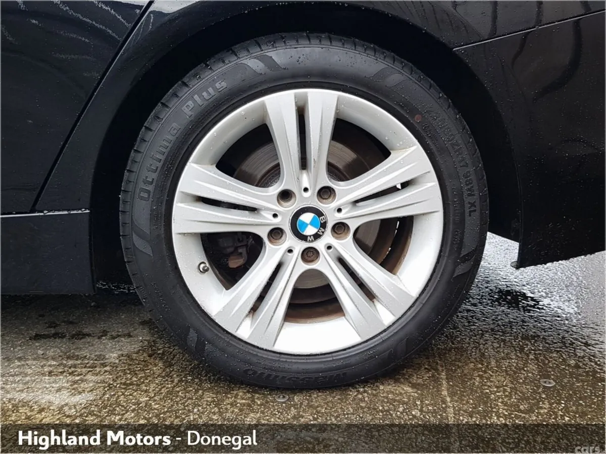 BMW 3-Series Saloon, Petrol Plug-in Hybrid, 2018, Black