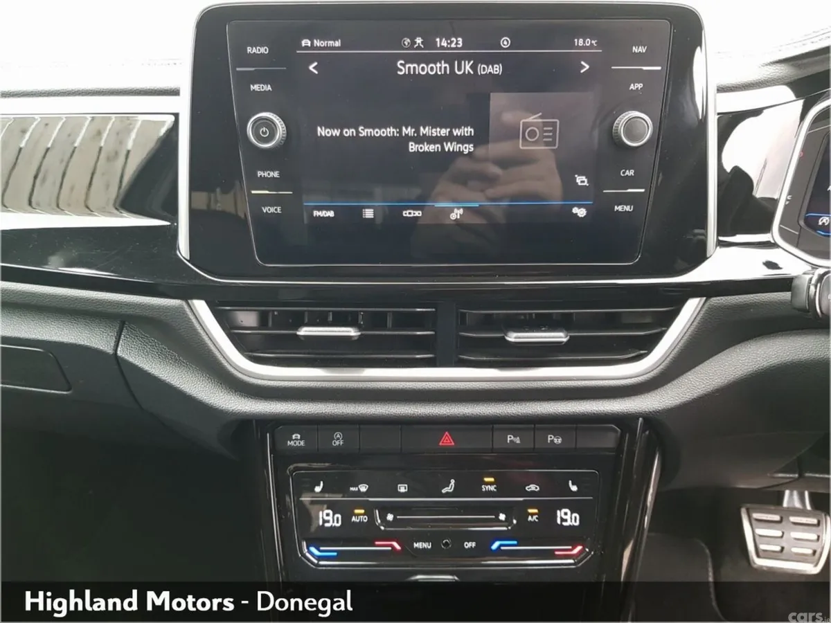 Volkswagen T-Roc SUV, Petrol, 2022, Grey