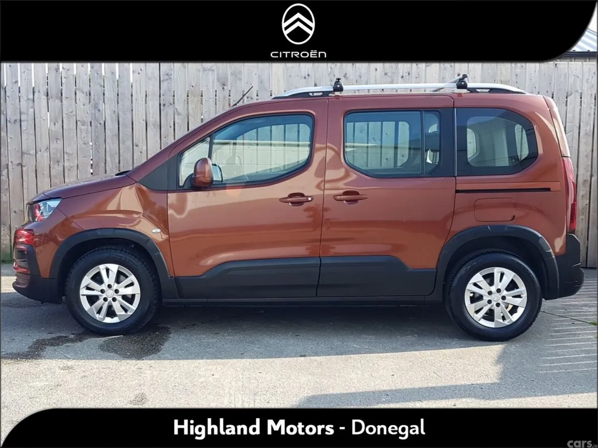 Peugeot Rifter MPV, Diesel, 2019, Gold