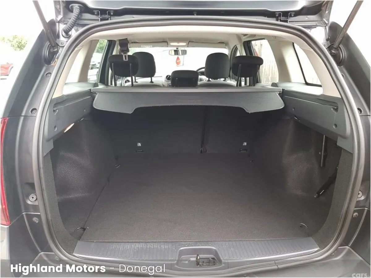 Dacia Logan Estate, Petrol, 2020, Grey