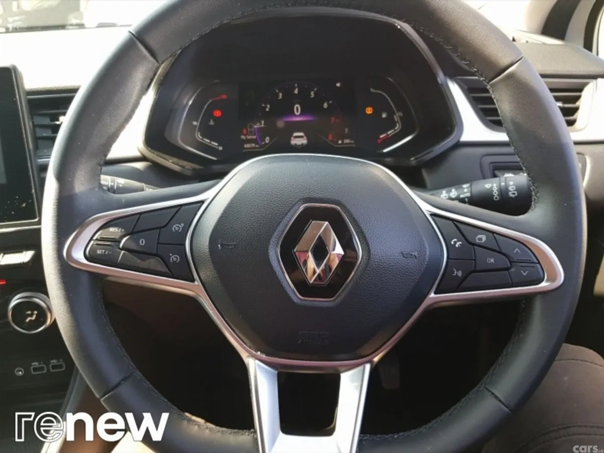 Renault Captur Hatchback, Petrol, 2024, White
