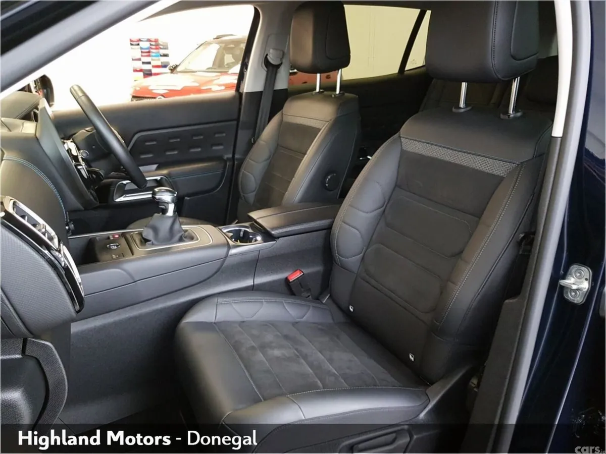 Citroen C5 Aircross MPV, Diesel, 2023, Blue