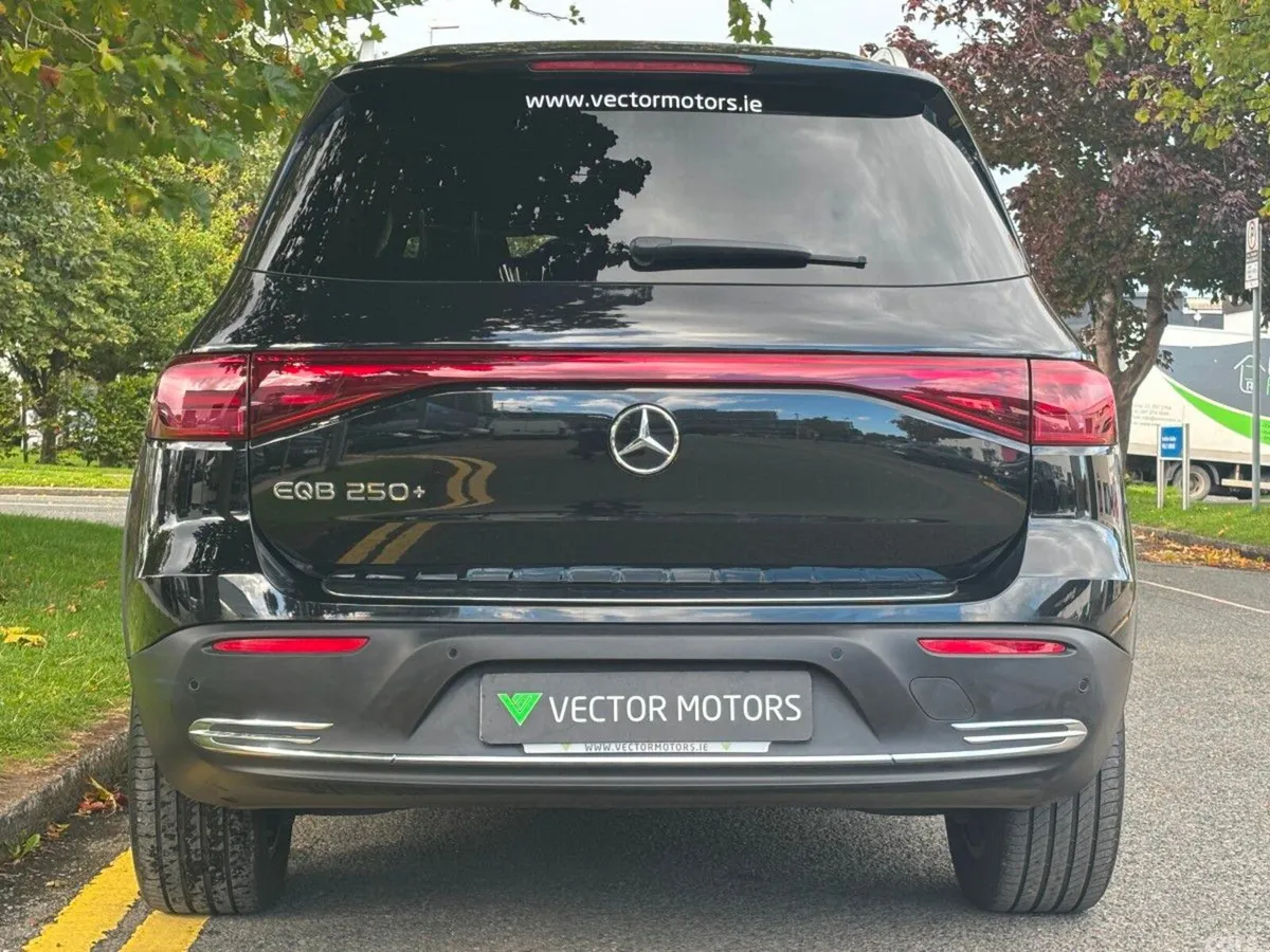 Mercedes-Benz EQB SUV, Electric, 2025, Black