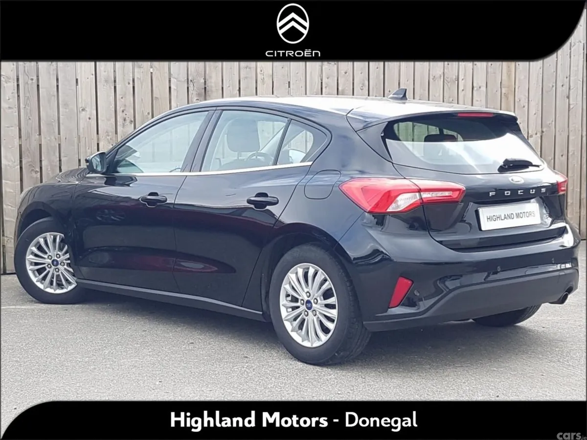 Ford Focus Hatchback, Diesel, 2021, Black