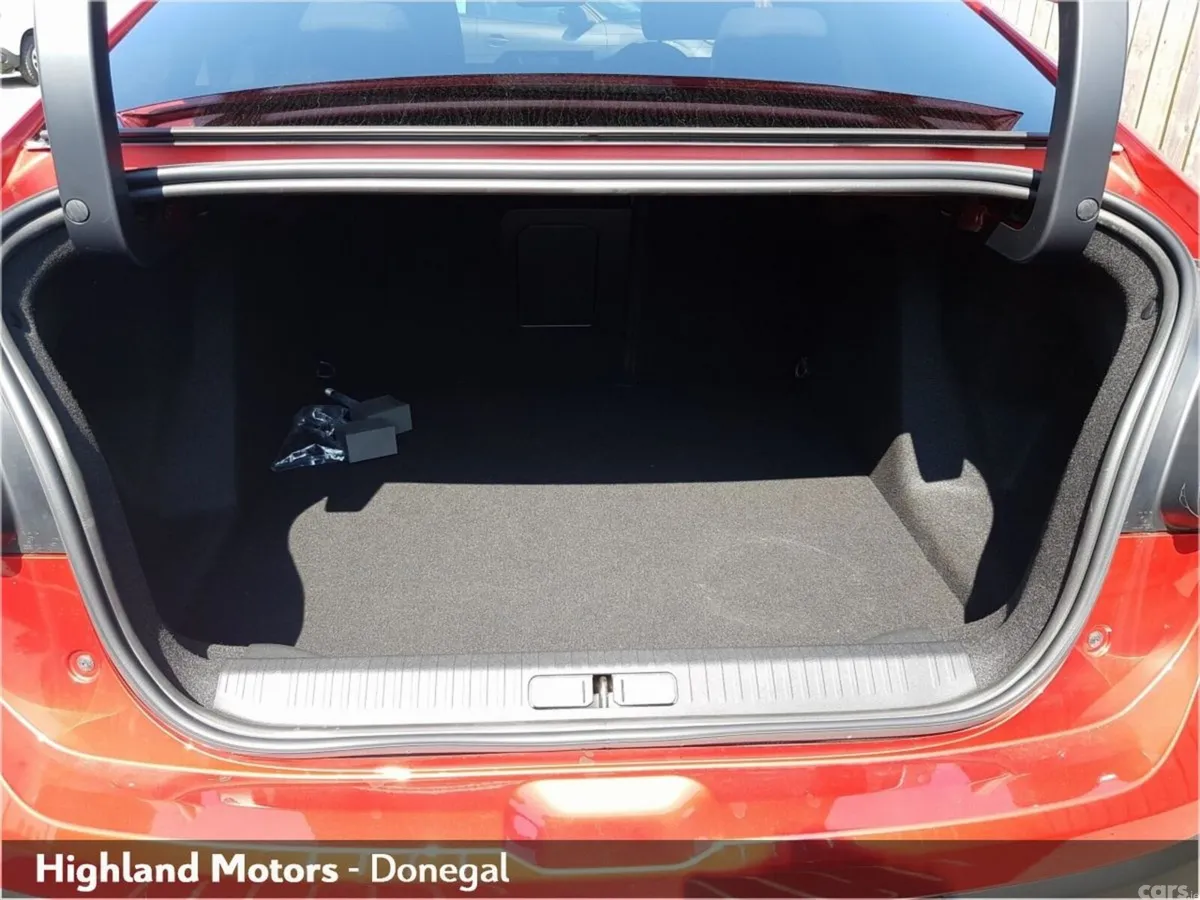 Citroen C4 Saloon, Petrol, 2026, Red