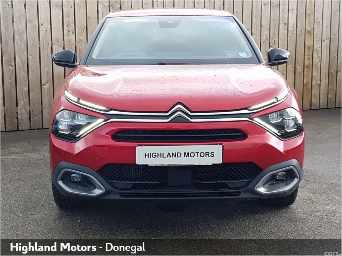 Citroen C4 Hatchback, Petrol, 2024, Red