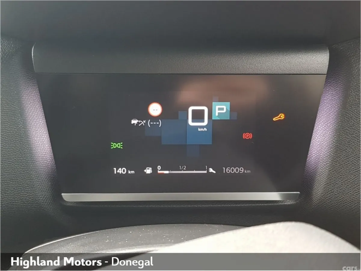 Citroen C4 Hatchback, Petrol, 2024, Red
