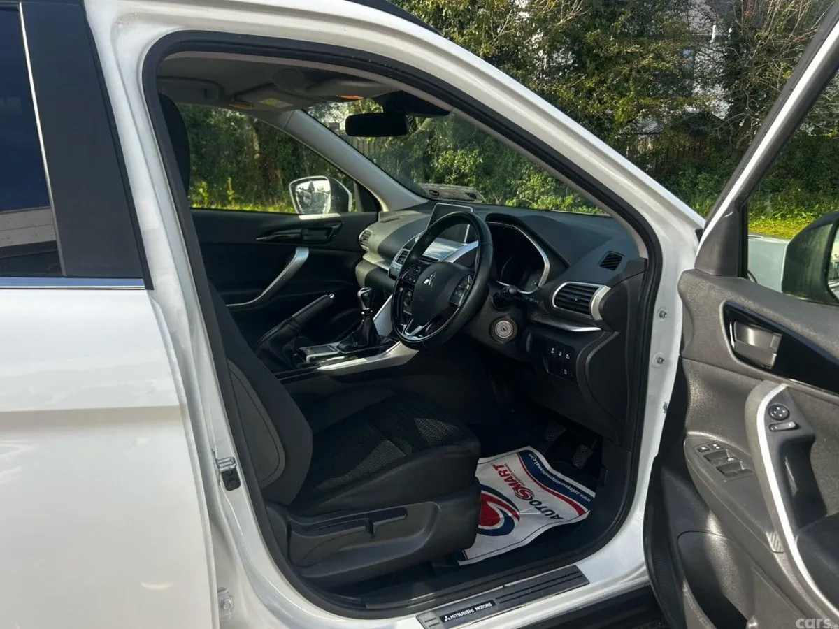 Mitsubishi Eclipse Cross Estate, Petrol, 2019, White