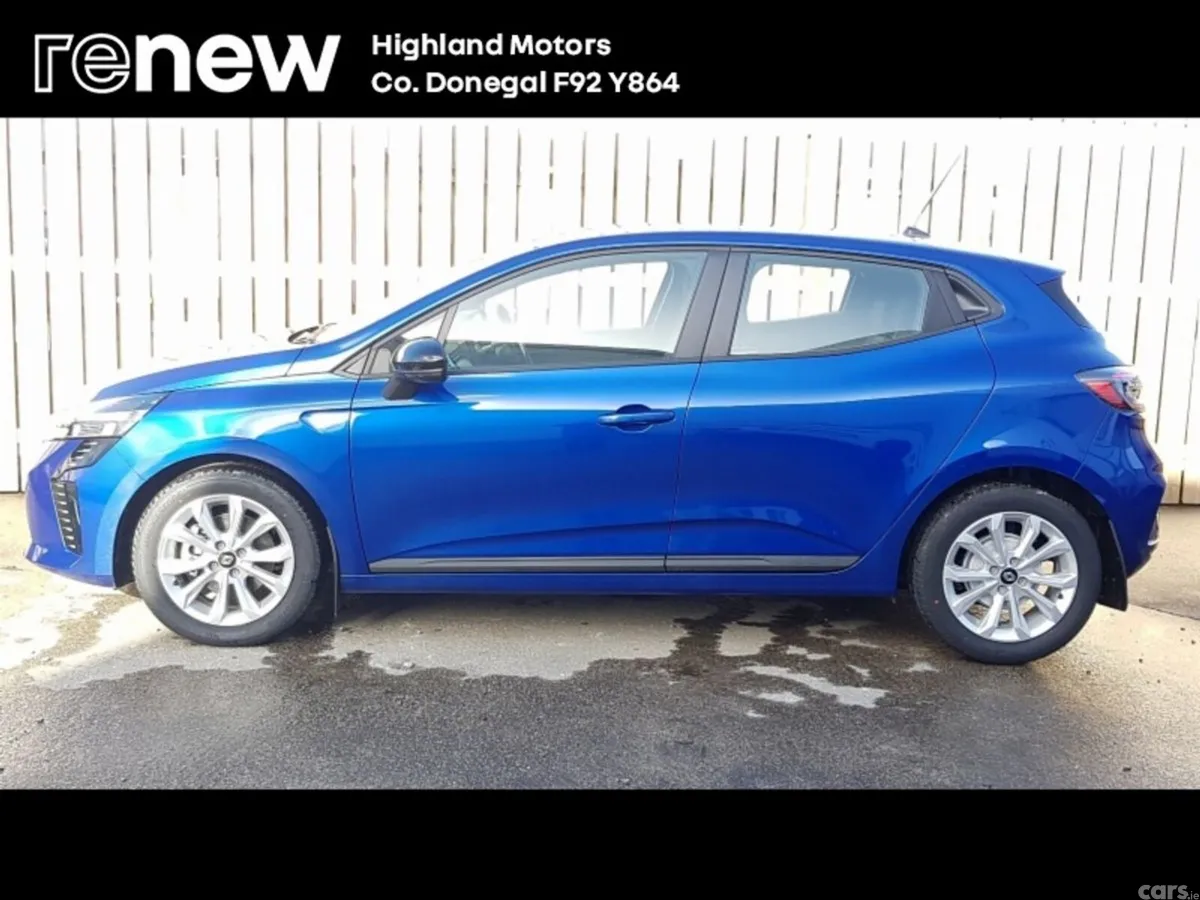 Renault Clio Hatchback, Petrol Hybrid, 2026, Blue
