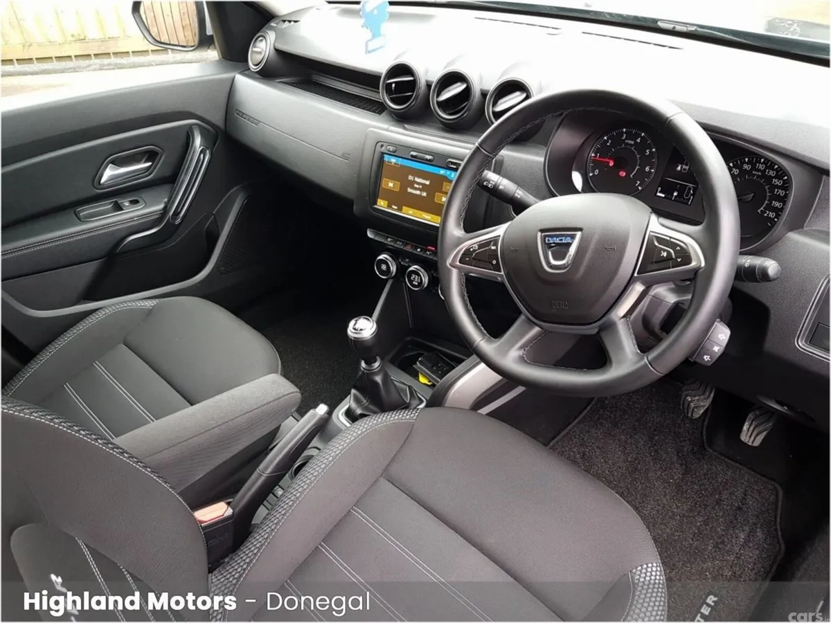 Dacia Duster SUV, Diesel, 2021, Grey