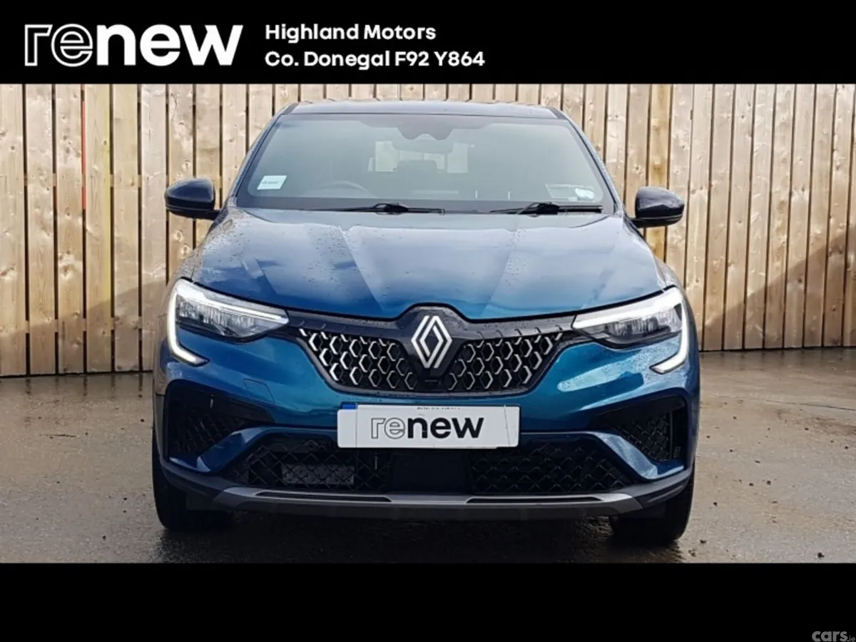 Renault Arkana Hatchback, Petrol, 2024, Blue