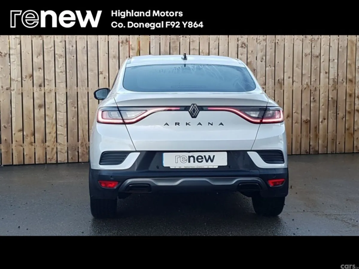 Renault Arkana Hatchback, Petrol, 2025, White