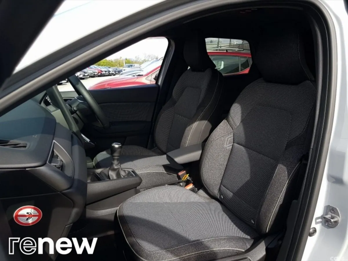 Renault Symbioz Hatchback, Petrol, 2026, Grey