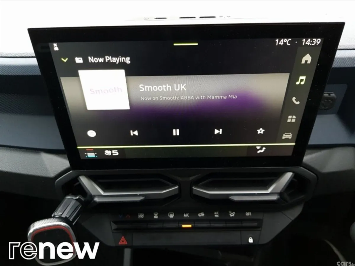 Dacia Duster SUV, Petrol Hybrid, 2025, Black