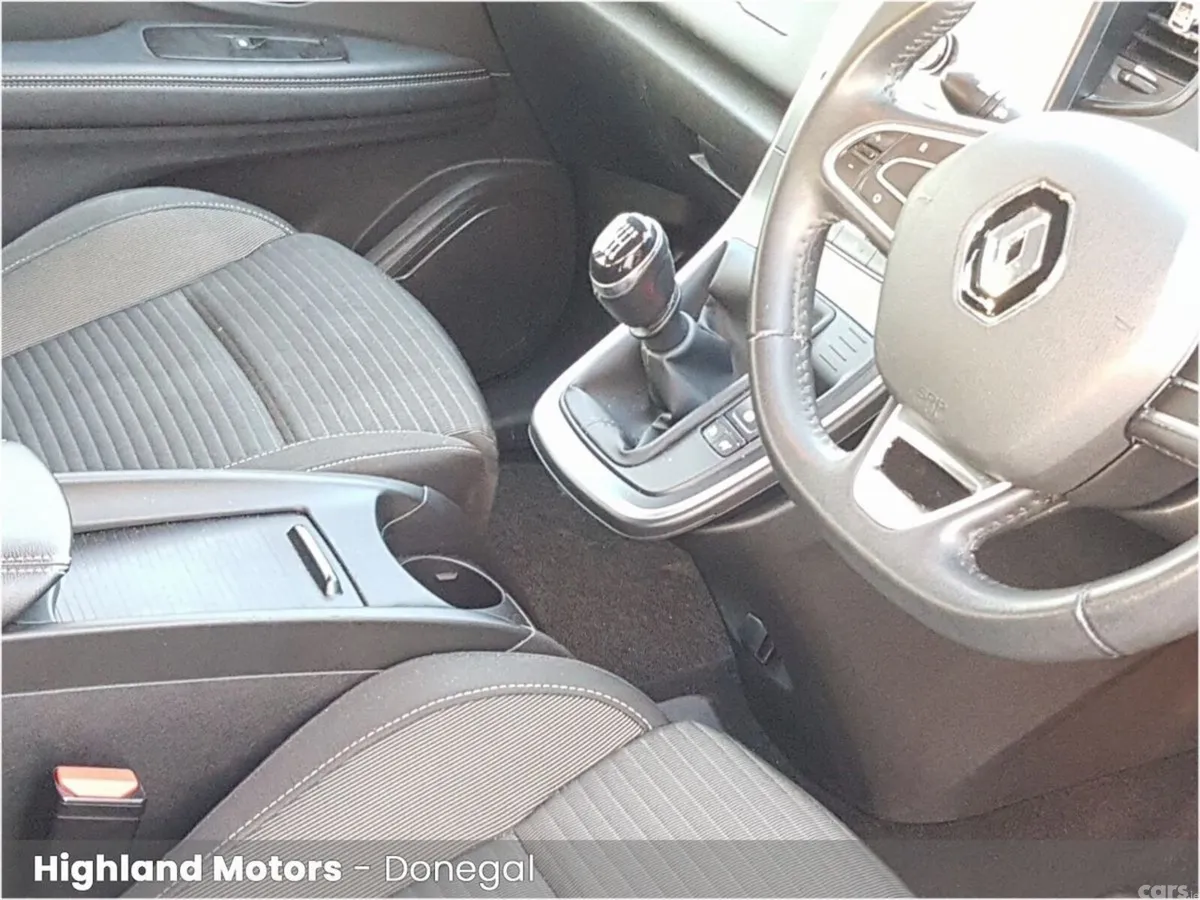 Renault Grand Scenic MPV, Petrol, 2019, Blue
