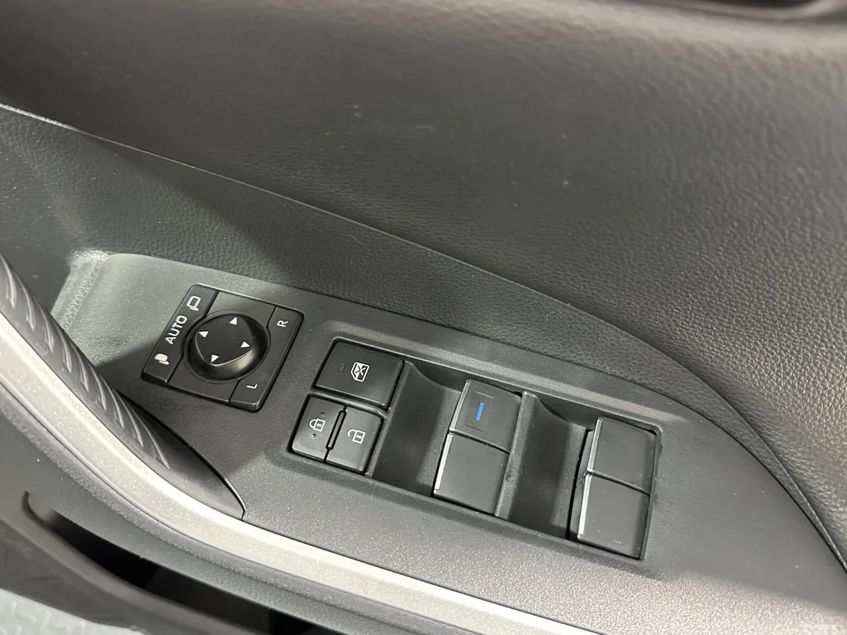 Toyota RAV4 SUV, Petrol Hybrid, 2021, Silver