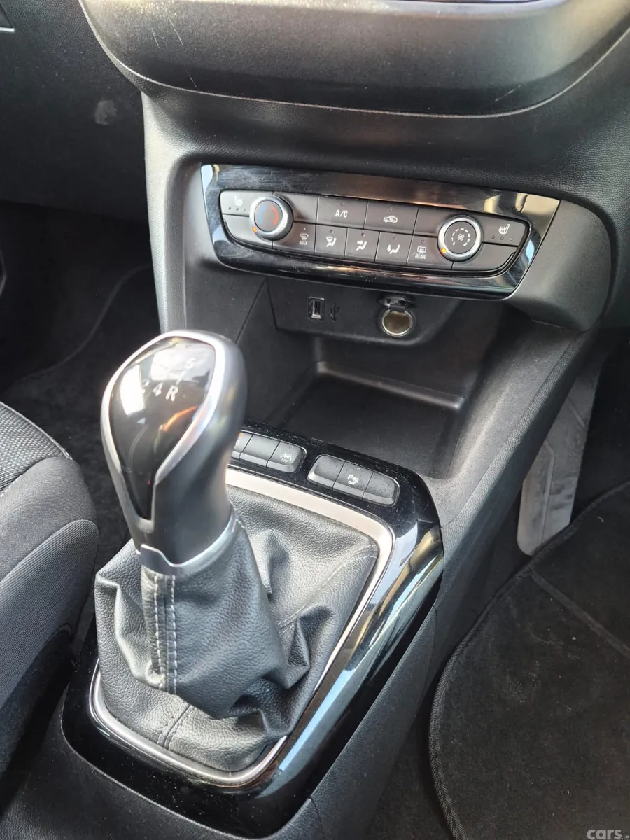 Opel Corsa Hatchback, Petrol, 2023, White