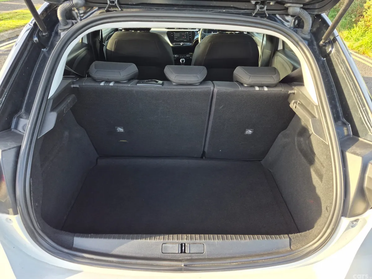 Opel Corsa Hatchback, Petrol, 2023, White