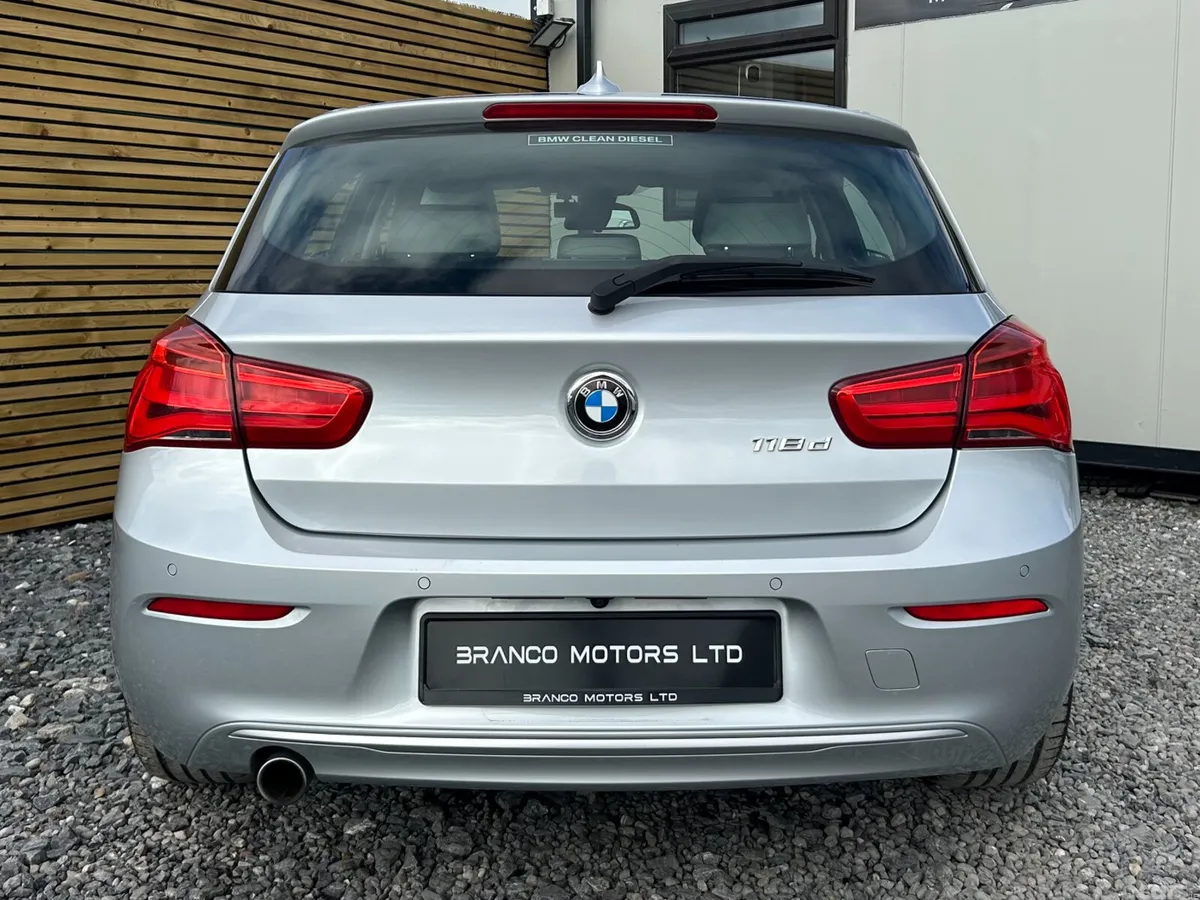 BMW 1-Series Hatchback, Diesel, 2017, Silver